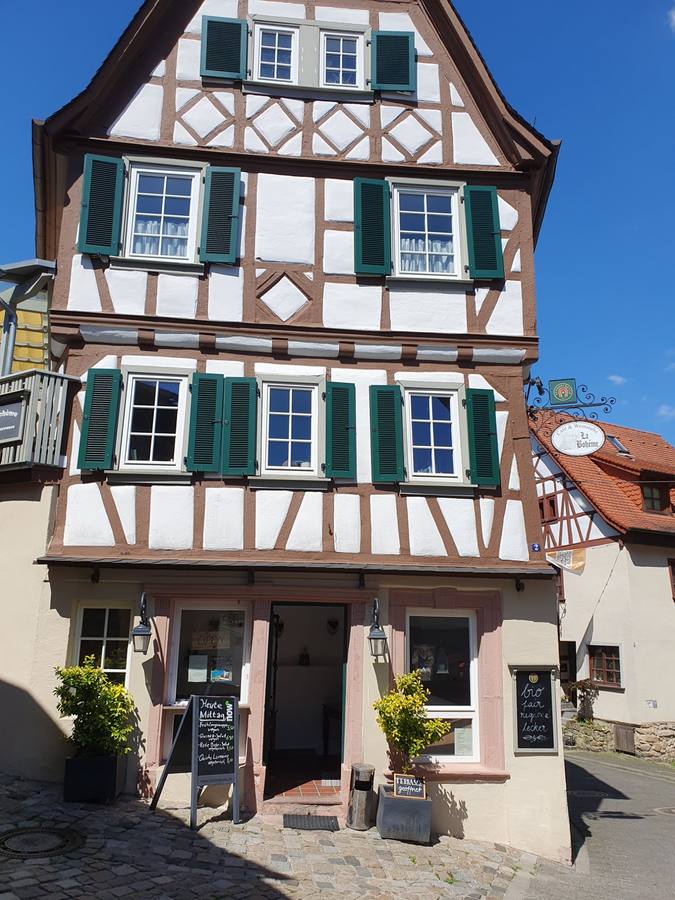 Café La Bohème Heppenheim – historisches Fachwerkhaus